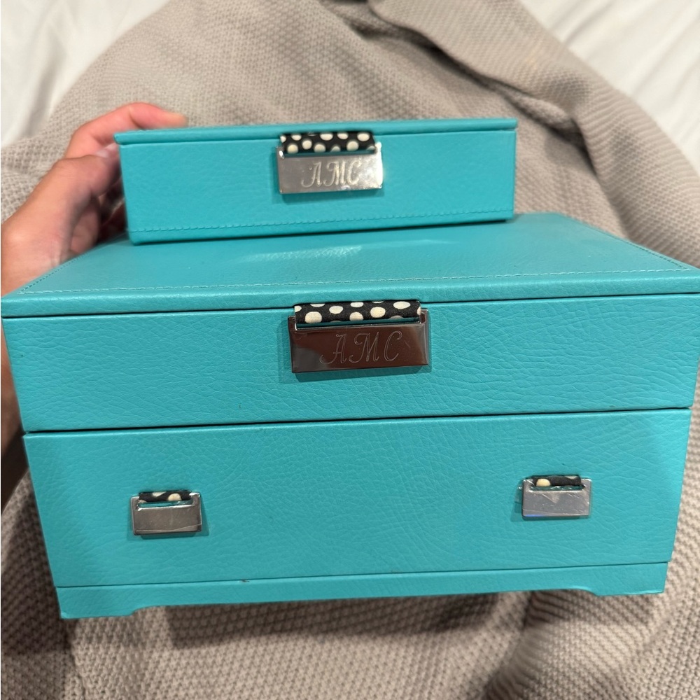 PBTeen AMC Turquoise Jewelry Box Set